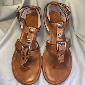 Coach slight wedge leather thong sandals EUC